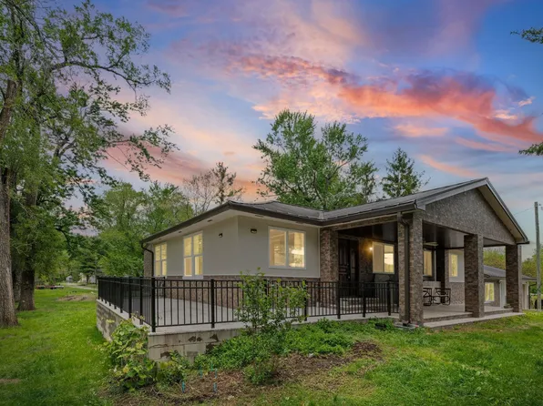 2848 Barton Beach Rd, Lafayette, IN 47905