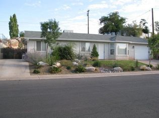 325 E Pectol St, Washington, UT 84780