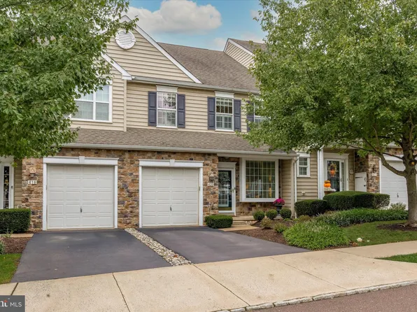 420 Elm Cir, Chalfont, PA 18914