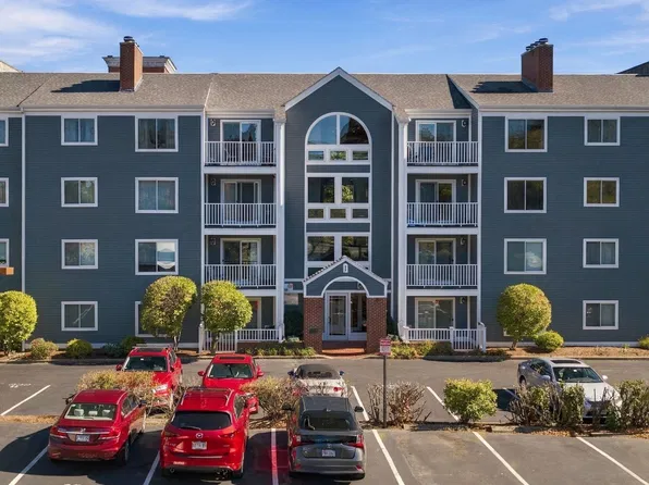 1 Washington St Unit 101, Salem, MA 01970