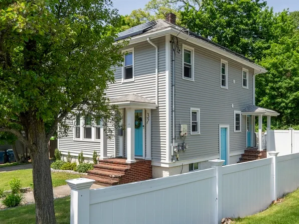 37 Chapel St, Canton, MA 02021