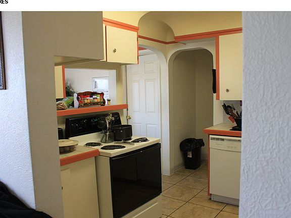 3rd image of 3635 Latham Ct