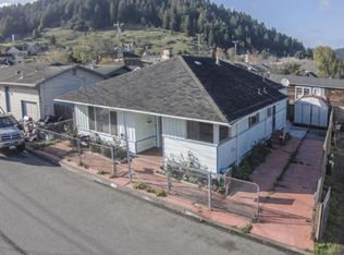 160 Columbus St, Rio Dell, CA 95562