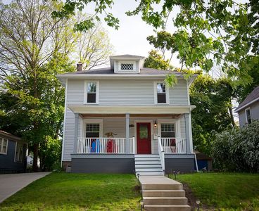 1018 Chester St SE, Grand Rapids, MI, 49506