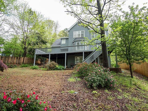 2nd image of 4917 Farm Valley Dr NE