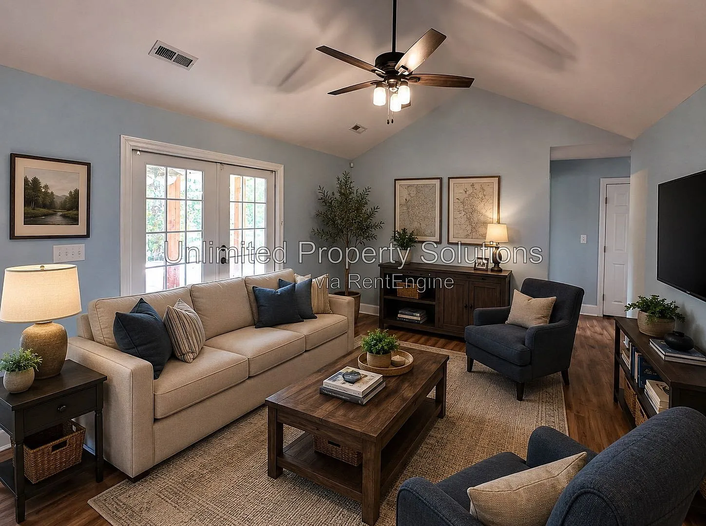 3 bed, 2.0 bath, 1984 sqft, $2,850 — Photo 3