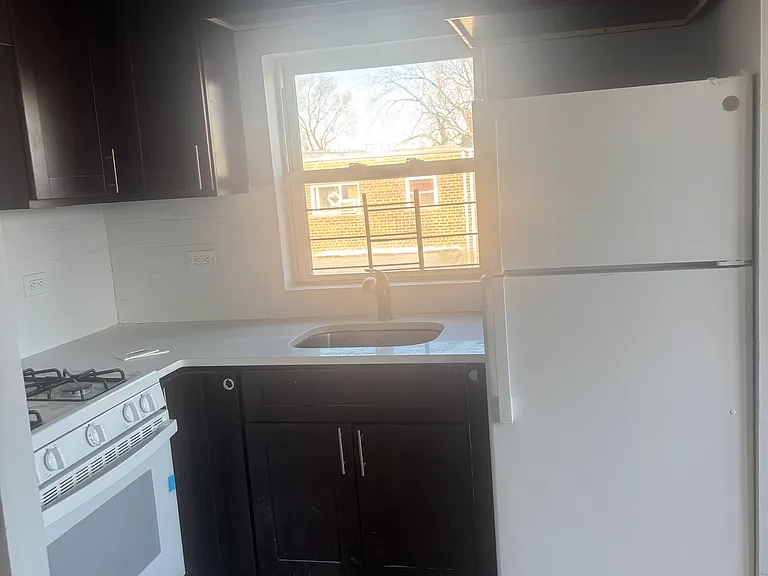 Norton Ave — Photo 2