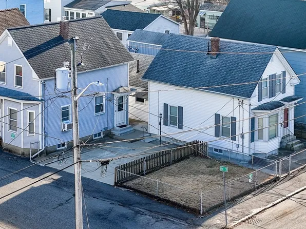 25 Fay St #7, Lowell, MA 01852