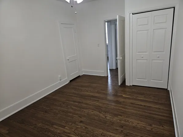 565 Eastern Pkwy #B, Louisville, KY 40217