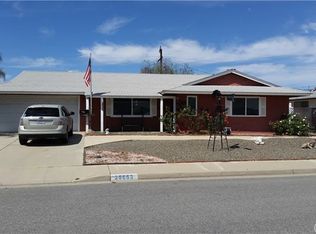 28863 Glen Oaks Dr, Menifee, CA 92586