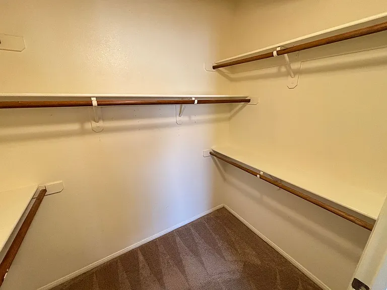 2305 W Horizon Ridge Pkwy #2324 — Photo 21