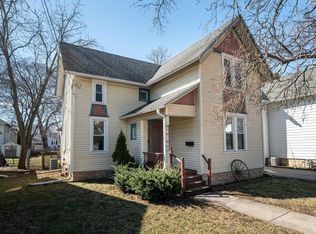 923 Beechwood AVENUE, Waukesha, WI 53186