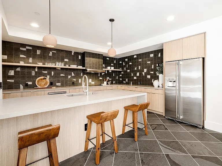 Resident Game Room Kitchen | Brio Apartments | Apartment in Glendale, CA