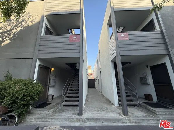 36 Horizon Ave, Venice, CA 90291