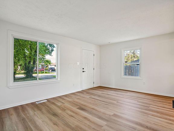 3rd image of 3436 E Deshler Ave
