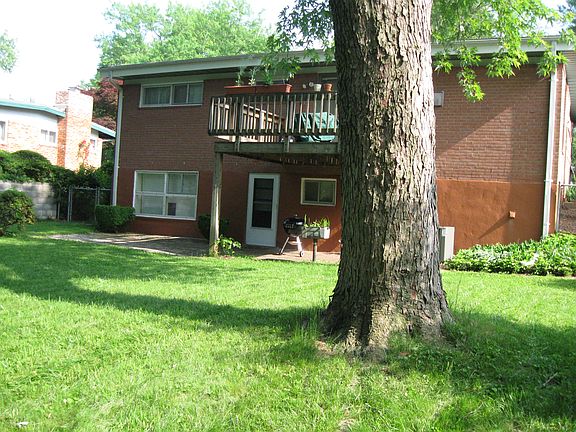 2nd image of 11 Dorothy Ln