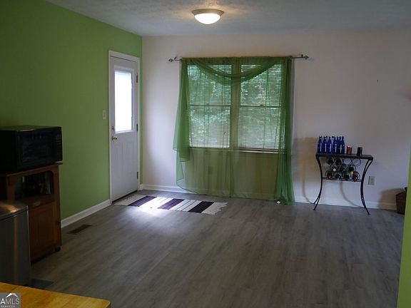 4th image of 218 Breckenridge Dr