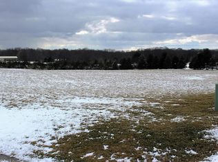 5880 Stonesthrow Dr, Wooster, OH 44691