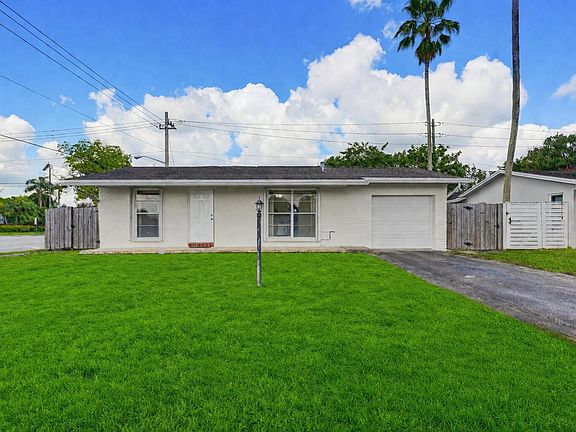 3rd image of 22229 SW 65th Terrace