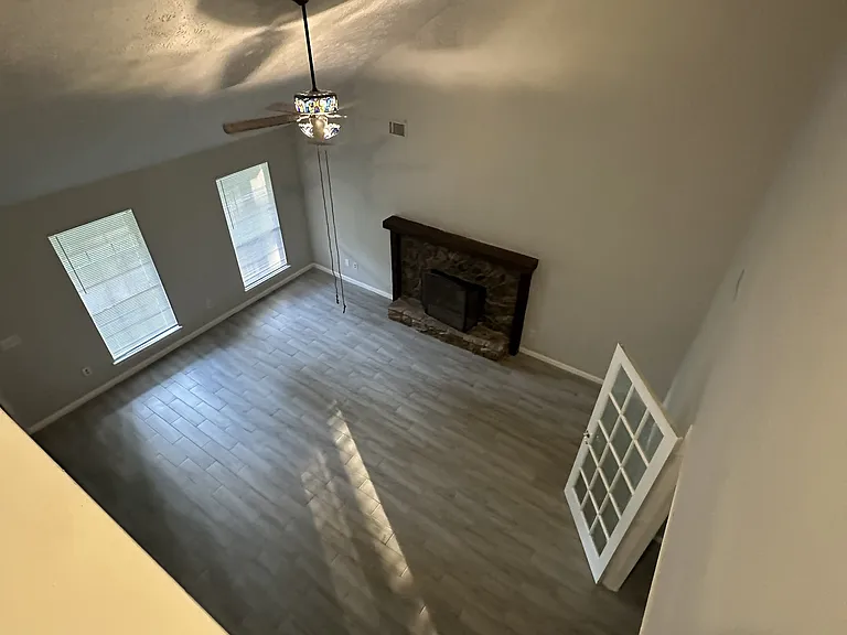 8406 Red Cedar Way — Photo 3