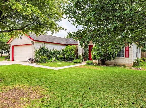 2nd image of 814 Bella Vista Cir