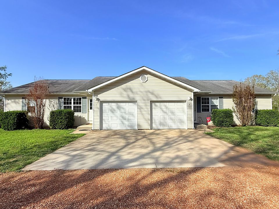 1st image of 1604 Lindberg Rd #3