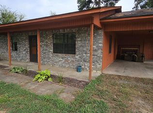 303 Dodson Ln, Russellville, AR 72802
