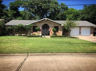 3848 Lay Ave, Groves, TX 77619