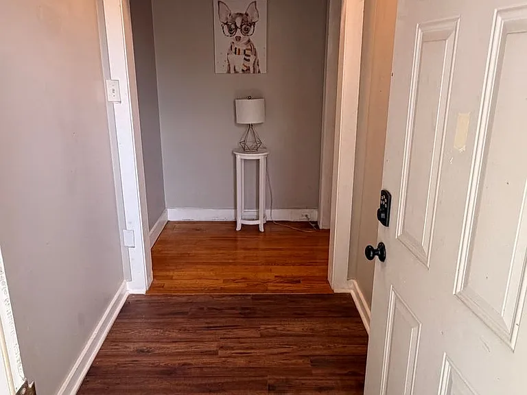 3314 Carondelet St #B — Photo 12