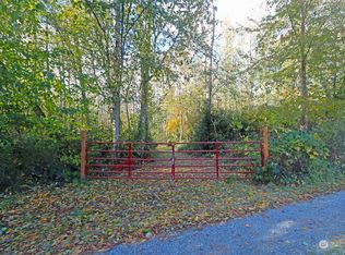 10 SW 156th St, Vashon, WA 98070