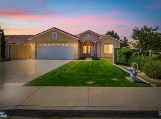 3217 Sierra Meadows Dr, Bakersfield, CA 93313