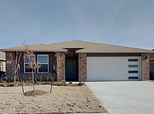 4212 Colt Dr, Mustang, OK 73064