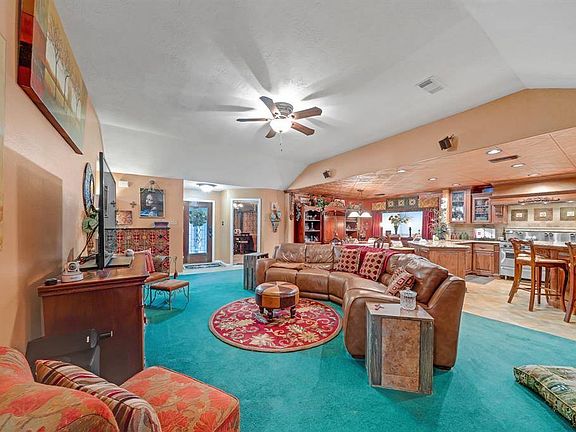 4th image of 3438 Bayou Forest Dr