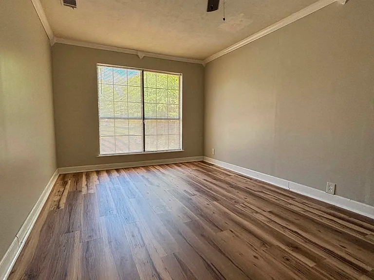 6 Lucian Cir — Photo 11