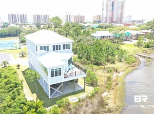 958 Heron Cir, Gulf Shores, AL 36542