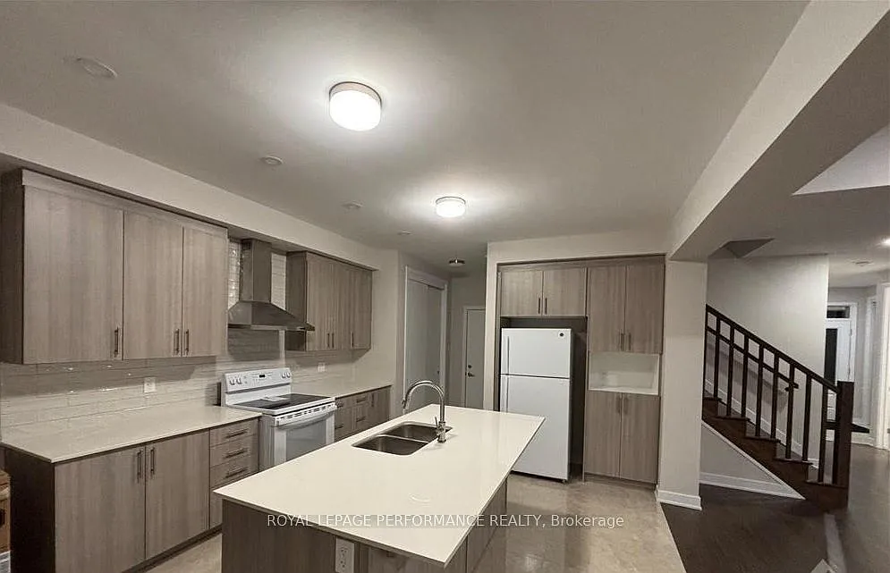 4 bed, $3,800 — Photo 4
