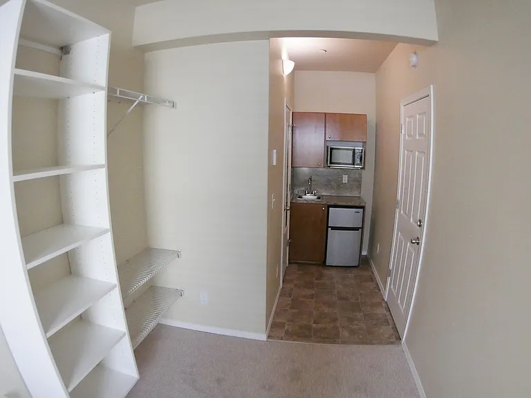 Tudor Manor — Photo 28