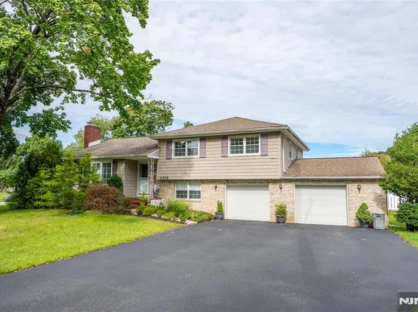 1555 Ratzer Road, Wayne, NJ 07470