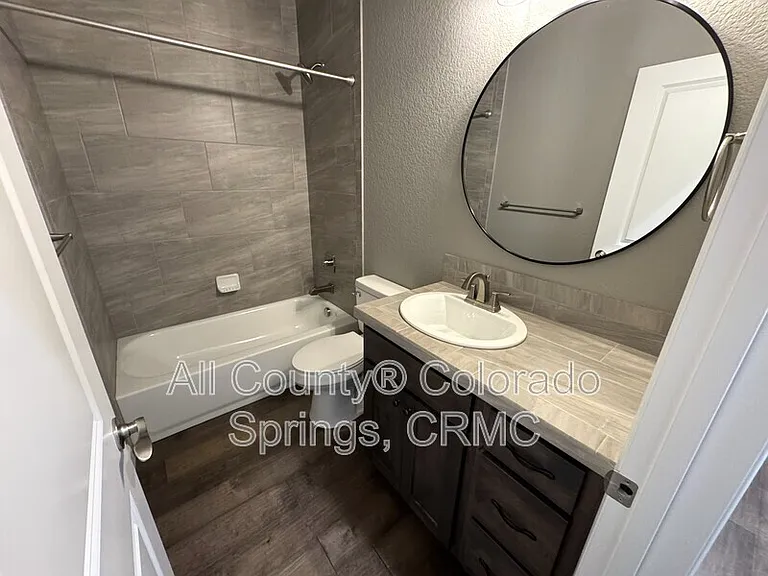 519 Brecken Ct — Photo 20