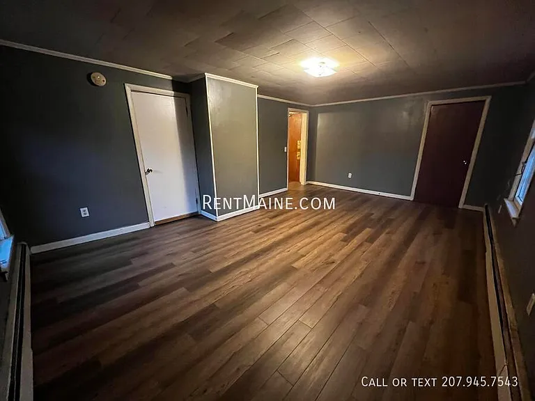 34 Sanford St #3 — Photo 3