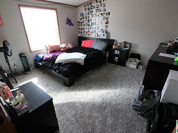 4th image of 102 Cotts Dr