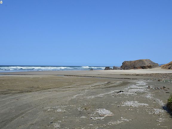 5th image of Cape Kiwanda Dr #1800
