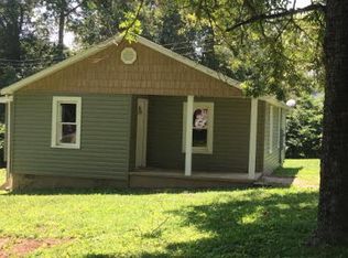 17 Arbutus Dr, Marion, NC 28752