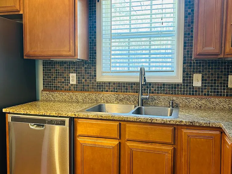 2690 Sharpsburg McCullum Rd — Photo 15