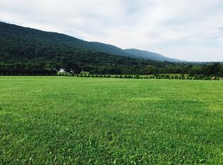 2745 Mahantongo Creek Rd, Dalmatia, PA 17017