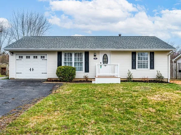 981 Andrew Ave, Salem, OH 44460