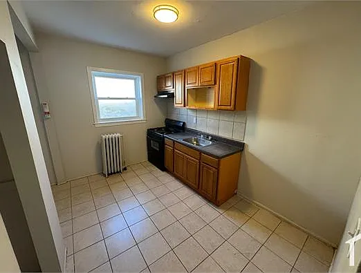 220 Roseville Ave #402 — Photo 1