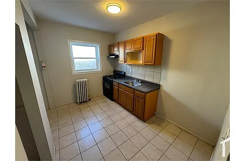 220 Roseville Ave #402 Photo 1