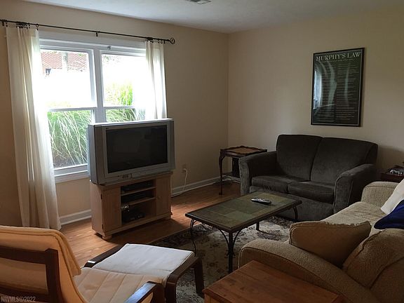 2nd image of 149 Clover Valley Cir