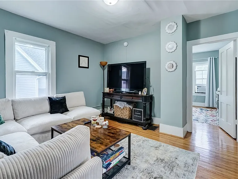 1226 Park Ave — Photo 4